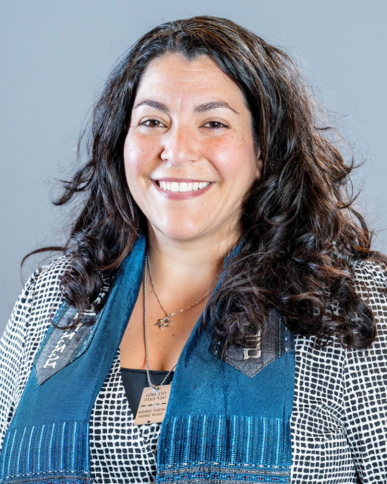 Yael Dadoun headshot